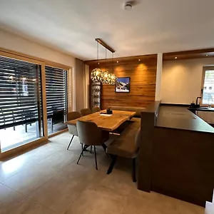 https://villa-waldele.soldenhotels.net